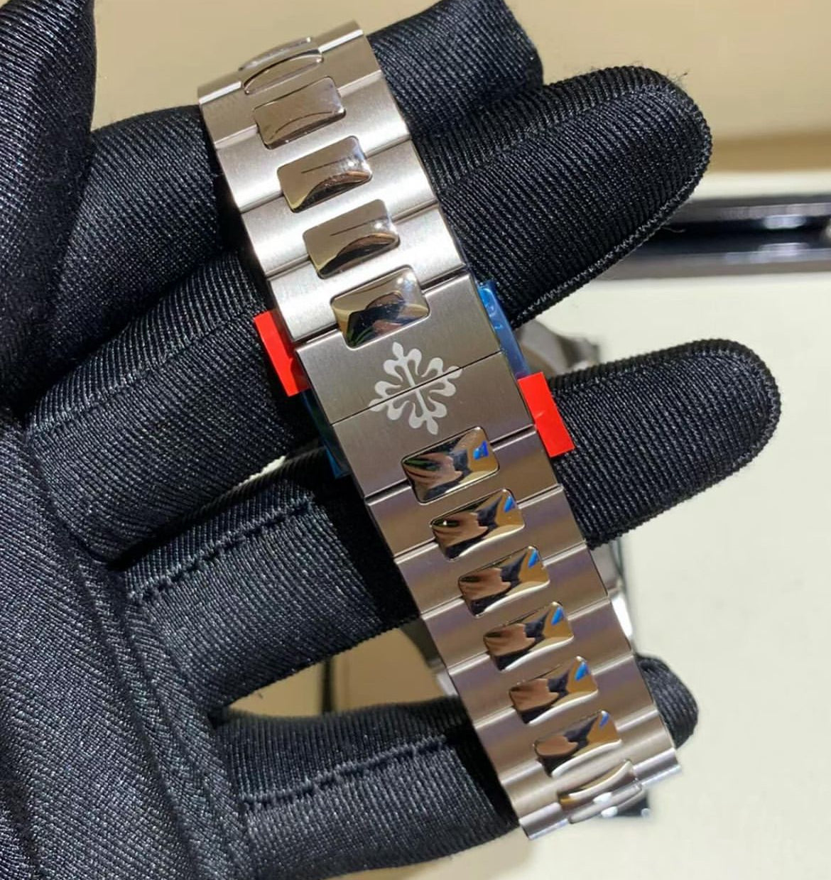 PATEK NAUTILUS OCEAN BLUE