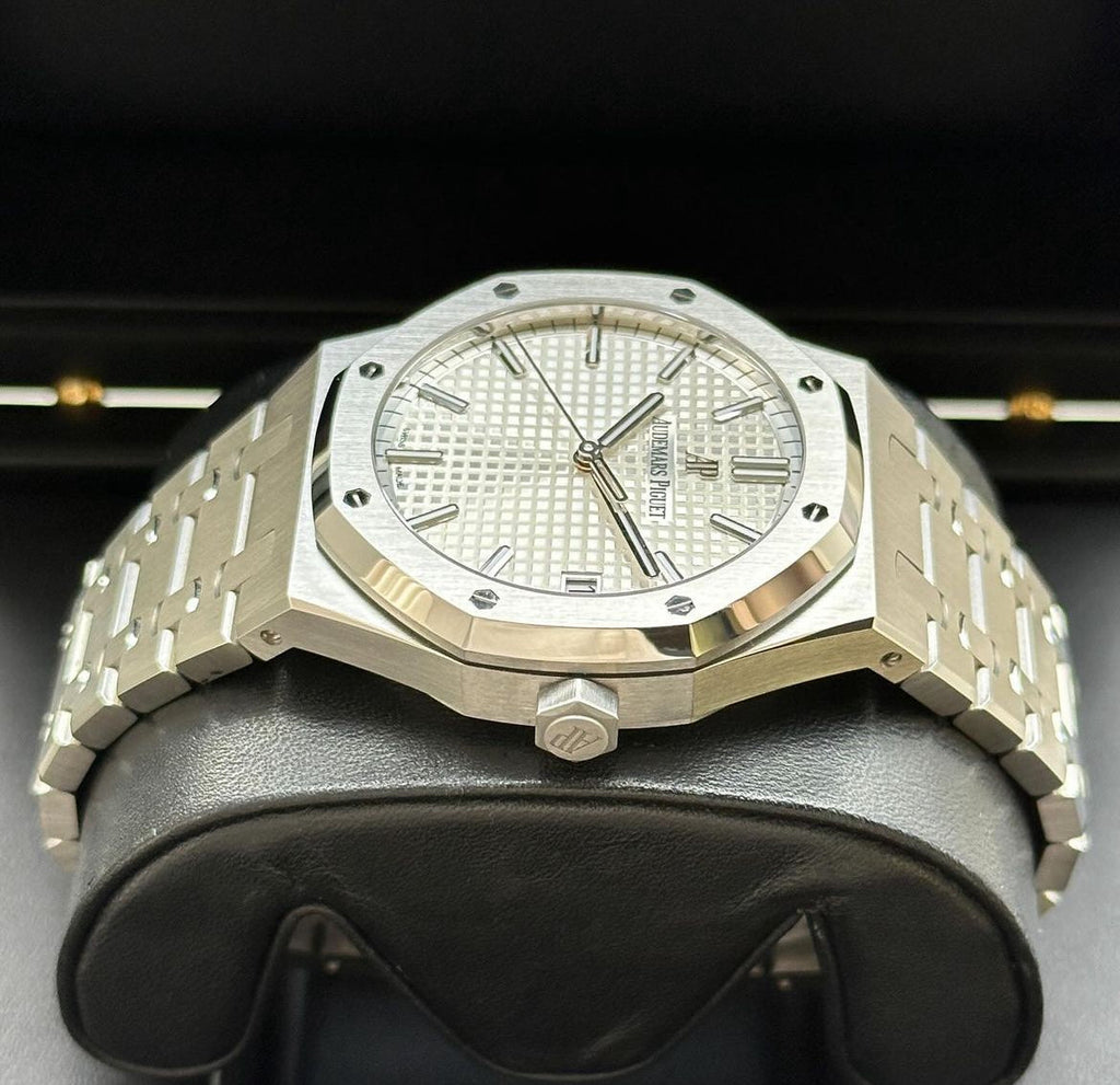 AP ROYAL OAK JUMBO WHITE