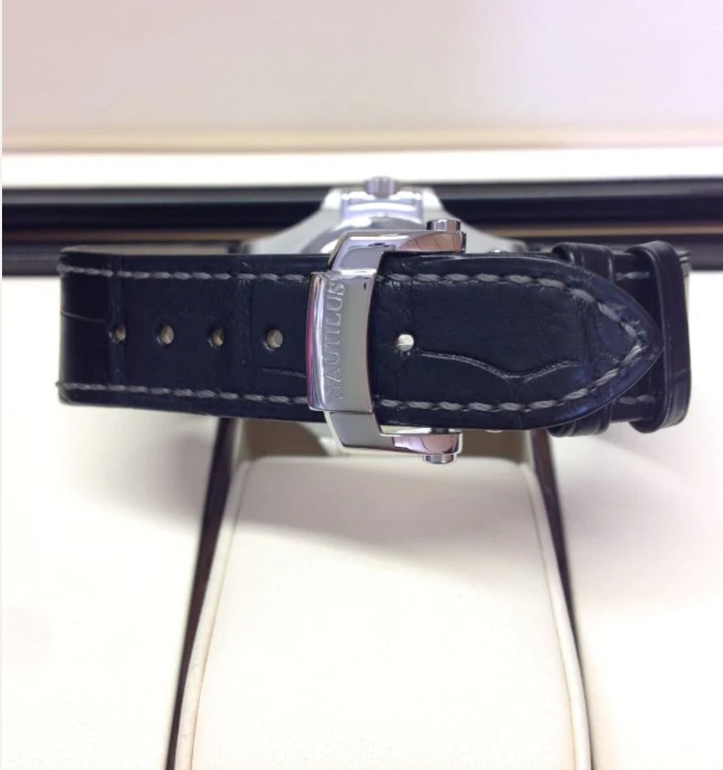 PATEK NAUTILUS GREY DIAL