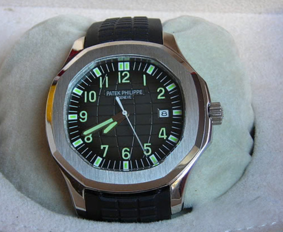 PATEK AQUANAUT BLACK DIAL