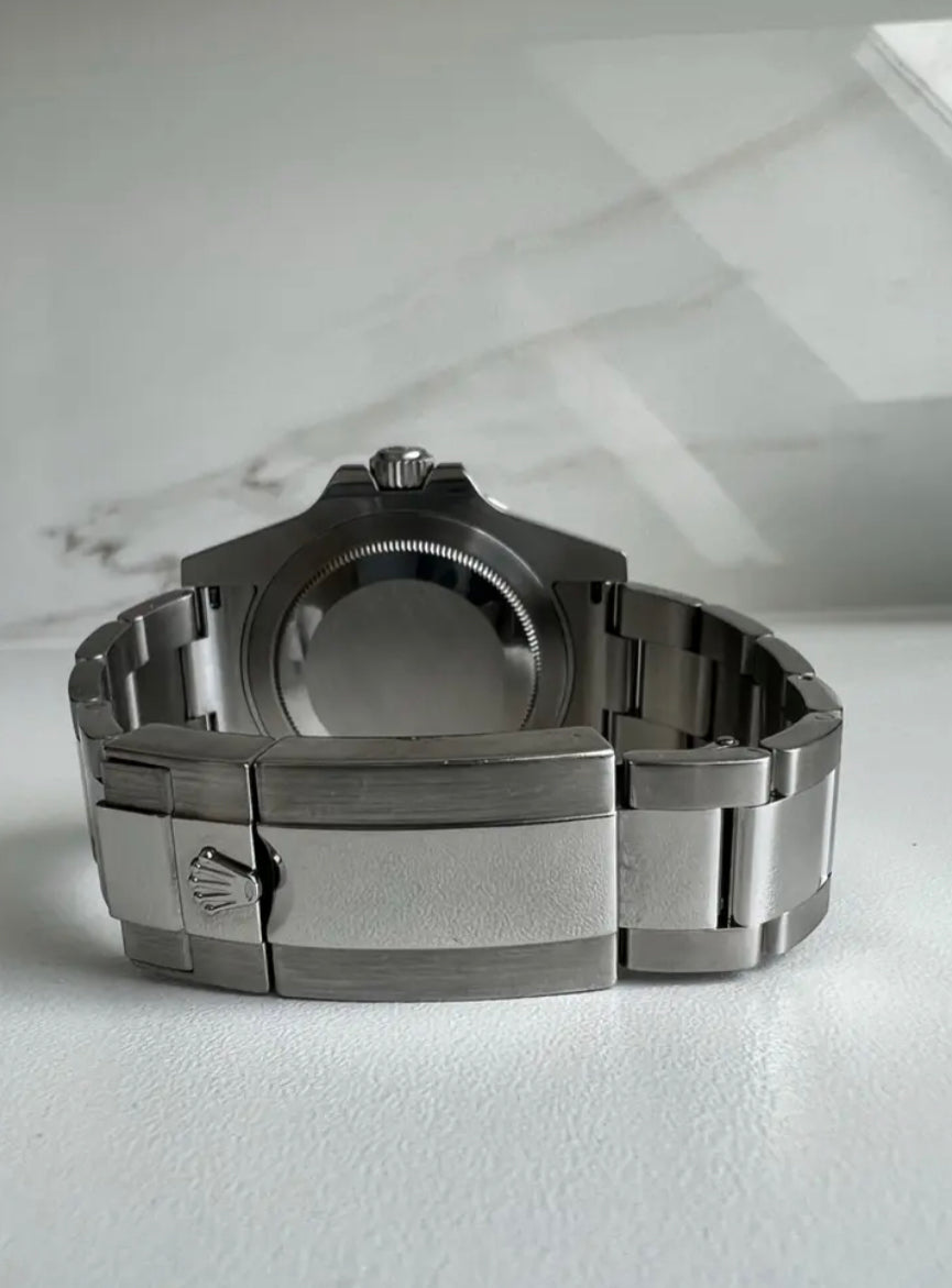 GMT MASTER II BLACK DIAL