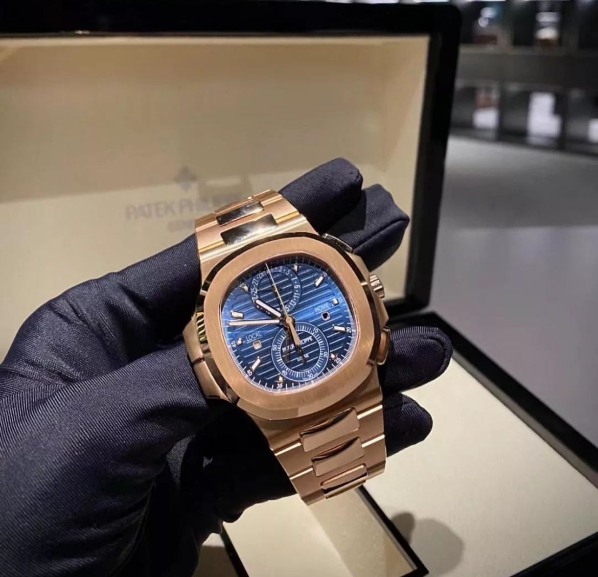 PATEK NAUTILUS GOLD