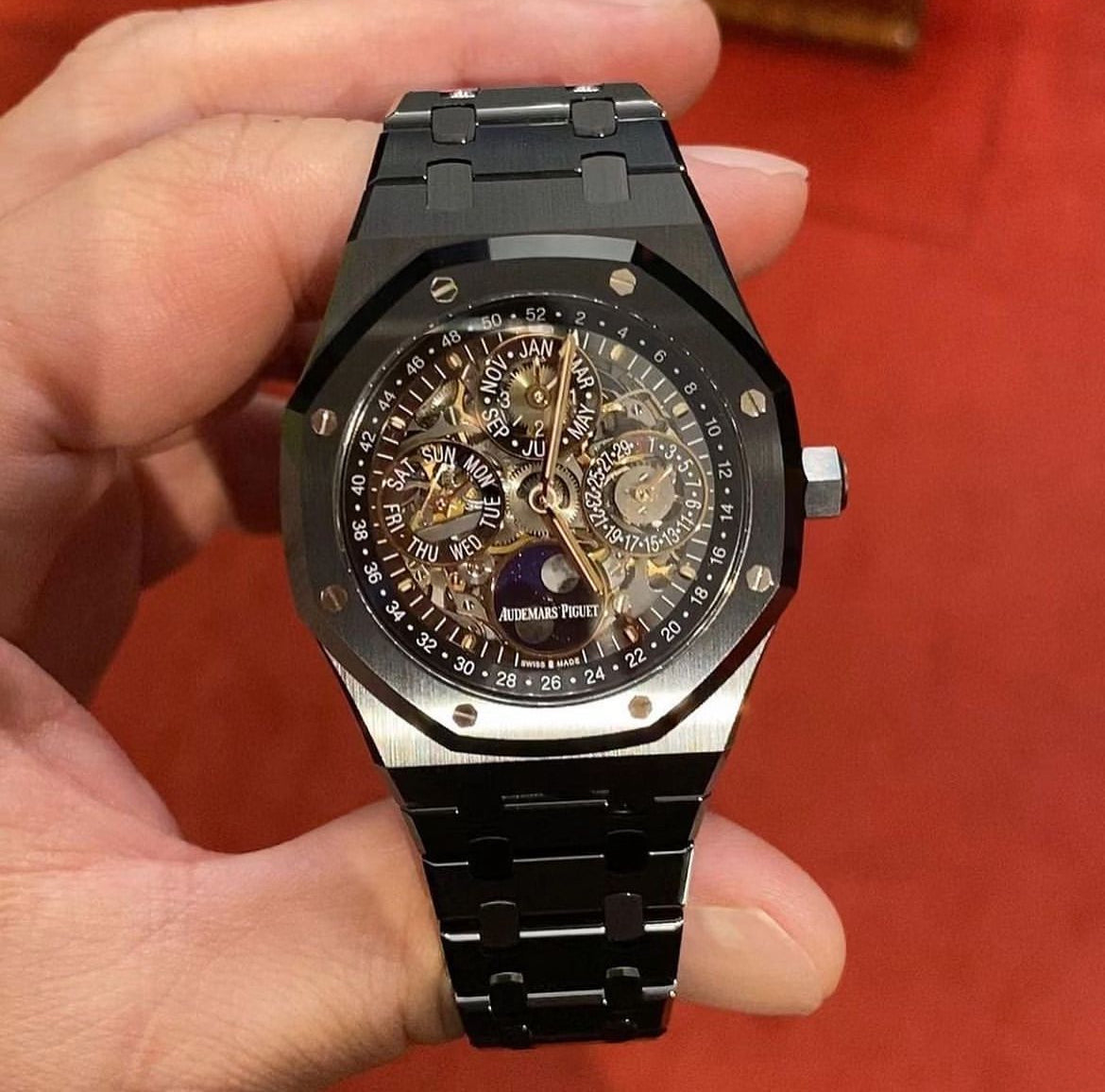 AP ROYAL OAK "SKELETON" BLACK