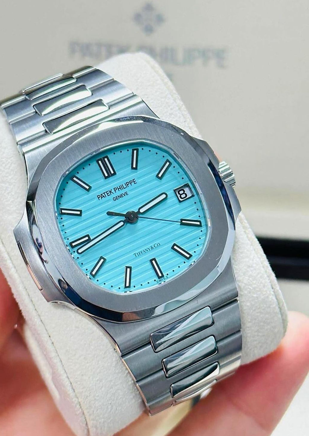 PATEK NAUTILUS "TIFFANY & CO."